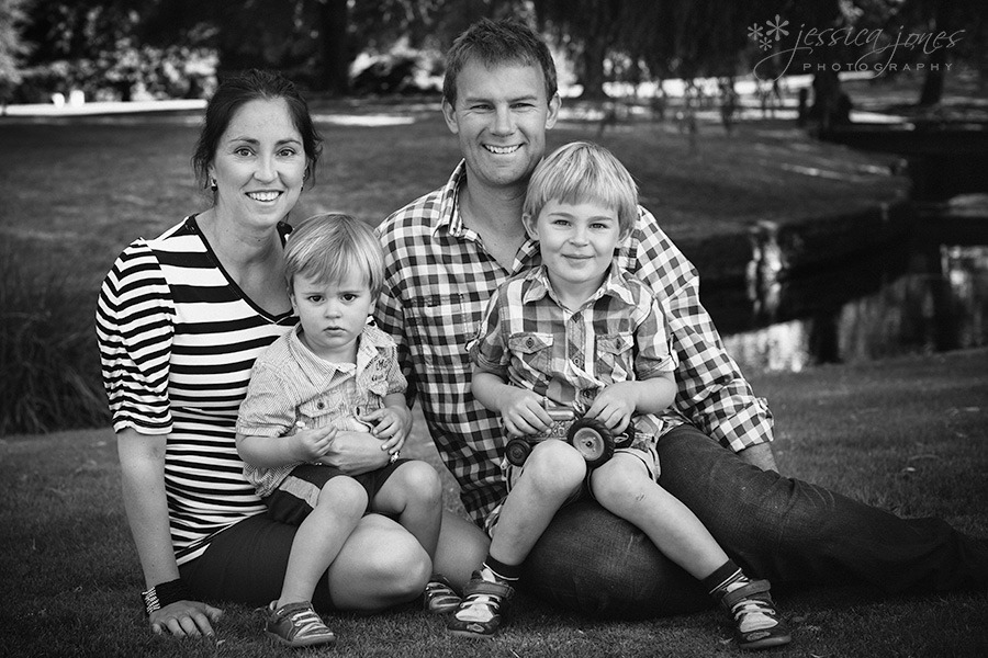 Lisa_Matthew_Family_Portraits_04