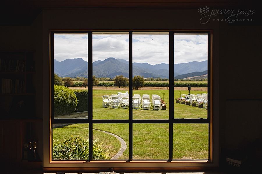 Sophie_Paul_Farm_Wedding_09
