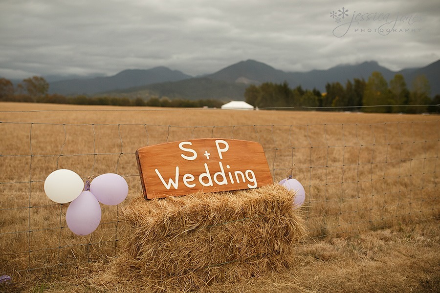 Sophie_Paul_Farm_Wedding_35