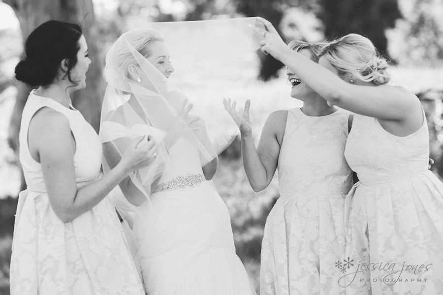 JessNikWeddingPreview-011