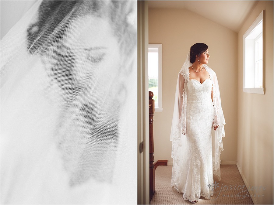 SarahNick_OldBarn_Wedding-015