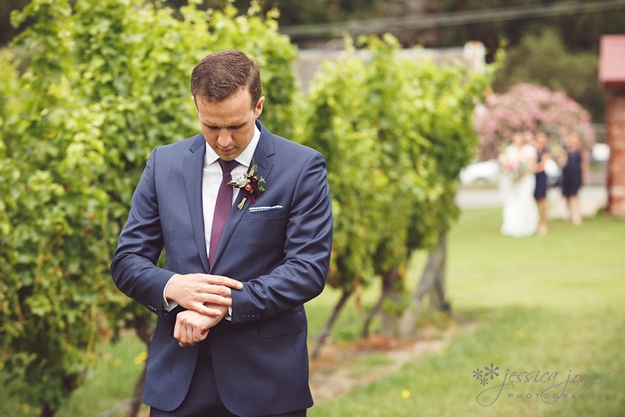 SarahNick_OldBarn_Wedding-026