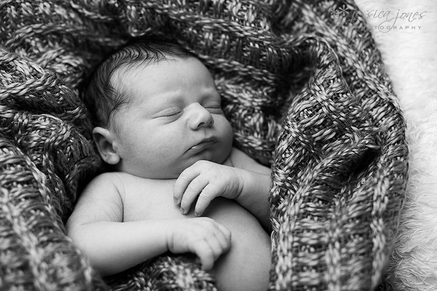 Mackinley - New Born Goodness - Jessica Jones Photography